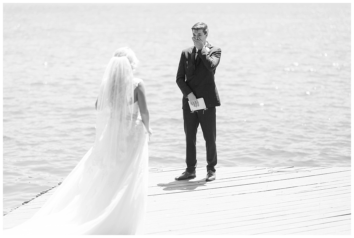 Wedding Photographer in the Quad Cities | Oak Run Wedding | Sarah Sunstrom Photography_0125.jpg