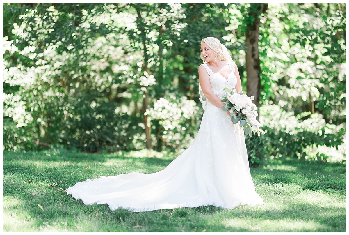 Wedding Photographer in the Quad Cities | Oak Run Wedding | Sarah Sunstrom Photography_0182.jpg