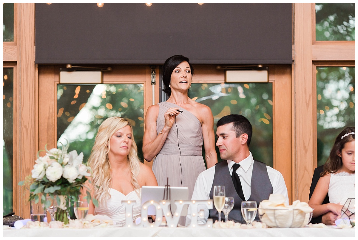 Weddings in Galena | Galena Wedding Photographer | Eagle Ridge Resort Wedding | Sarah Sunstrom Photography_0028.jpg