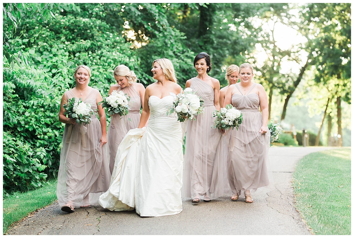 Weddings in Galena | Galena Wedding Photographer | Eagle Ridge Resort Wedding | Sarah Sunstrom Photography_0090.jpg