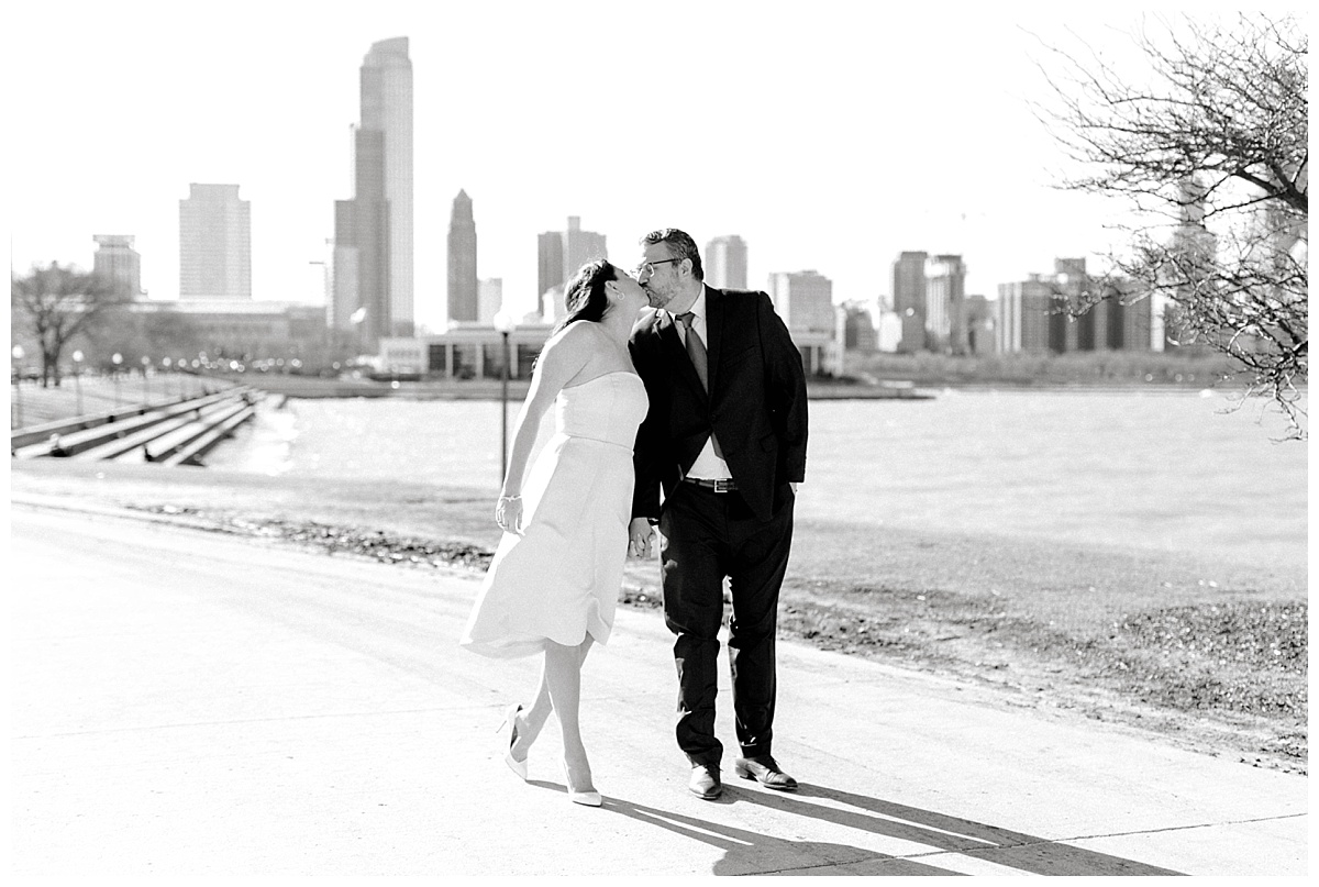 Chicago Wedding Photographer | Chicago Engagement Photographer | Sarah Sunstrom Photography | www.sarahsunstromphotography.com_0003.jpg