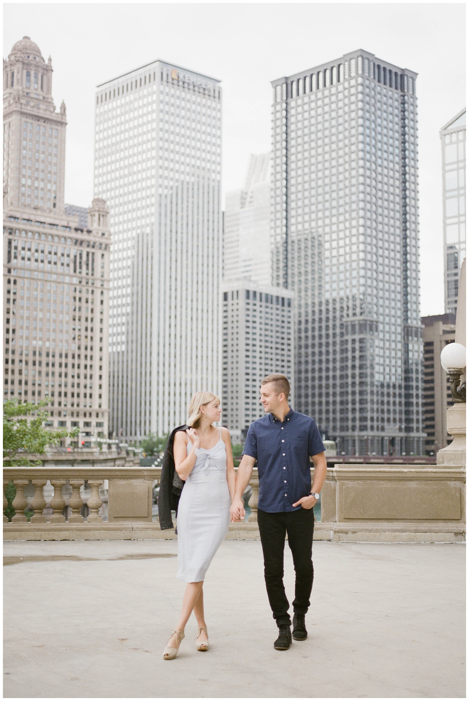 Chicago Anniversary Photographer | Wrigley Building Chicago | Sarah Sunstrom Photography_0013.jpg