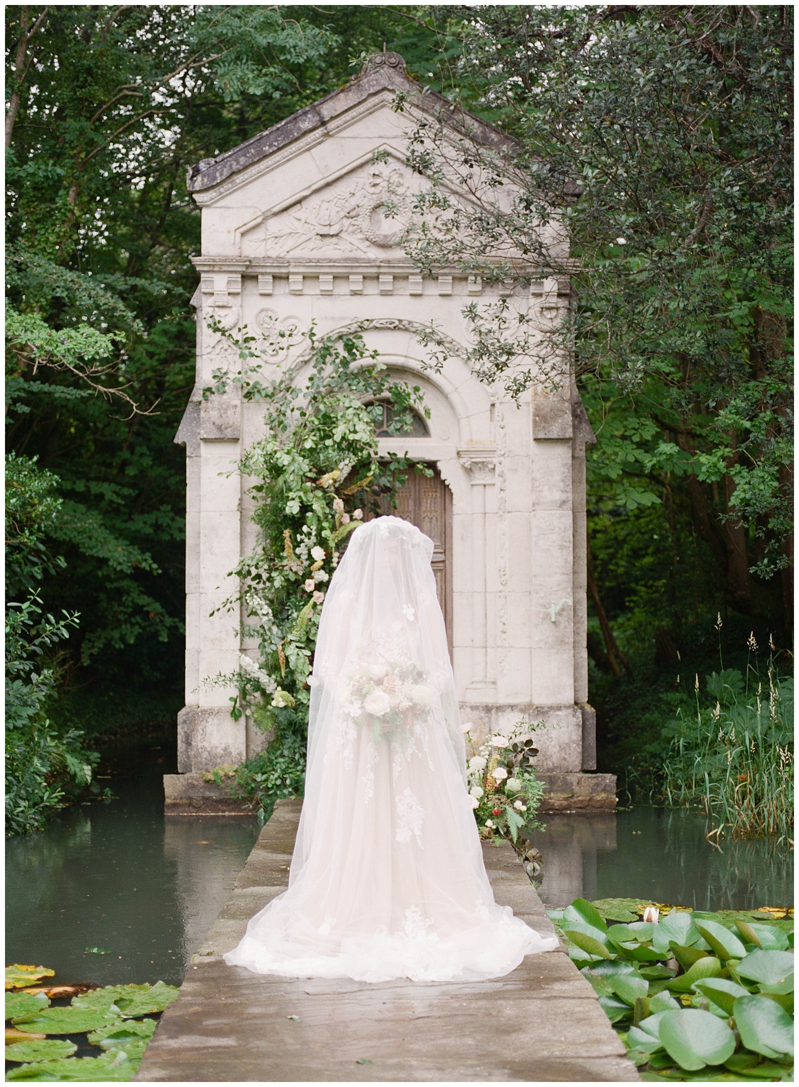 Destination Wedding Photographer | Ireland Destination Wedding Photography | Cliff at Lyons Wedding Photography | Sarah Sunstrom Photography_0030.jpg