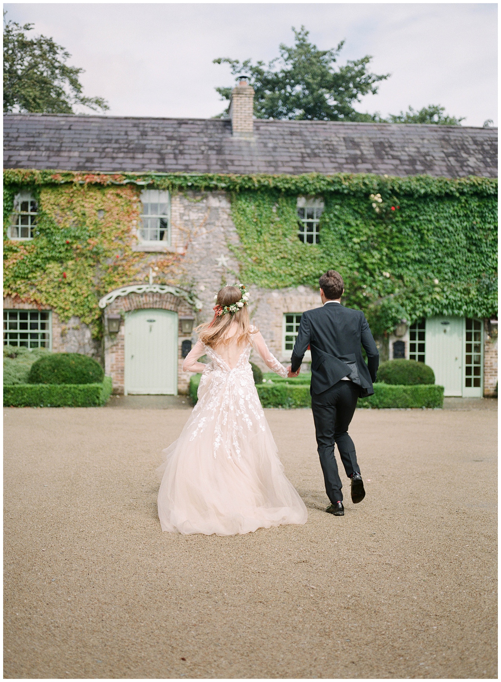 Destination Wedding Photographer | Ireland Destination Wedding Photography | Cliff at Lyons Wedding Photography | Sarah Sunstrom Photography_0044.jpg